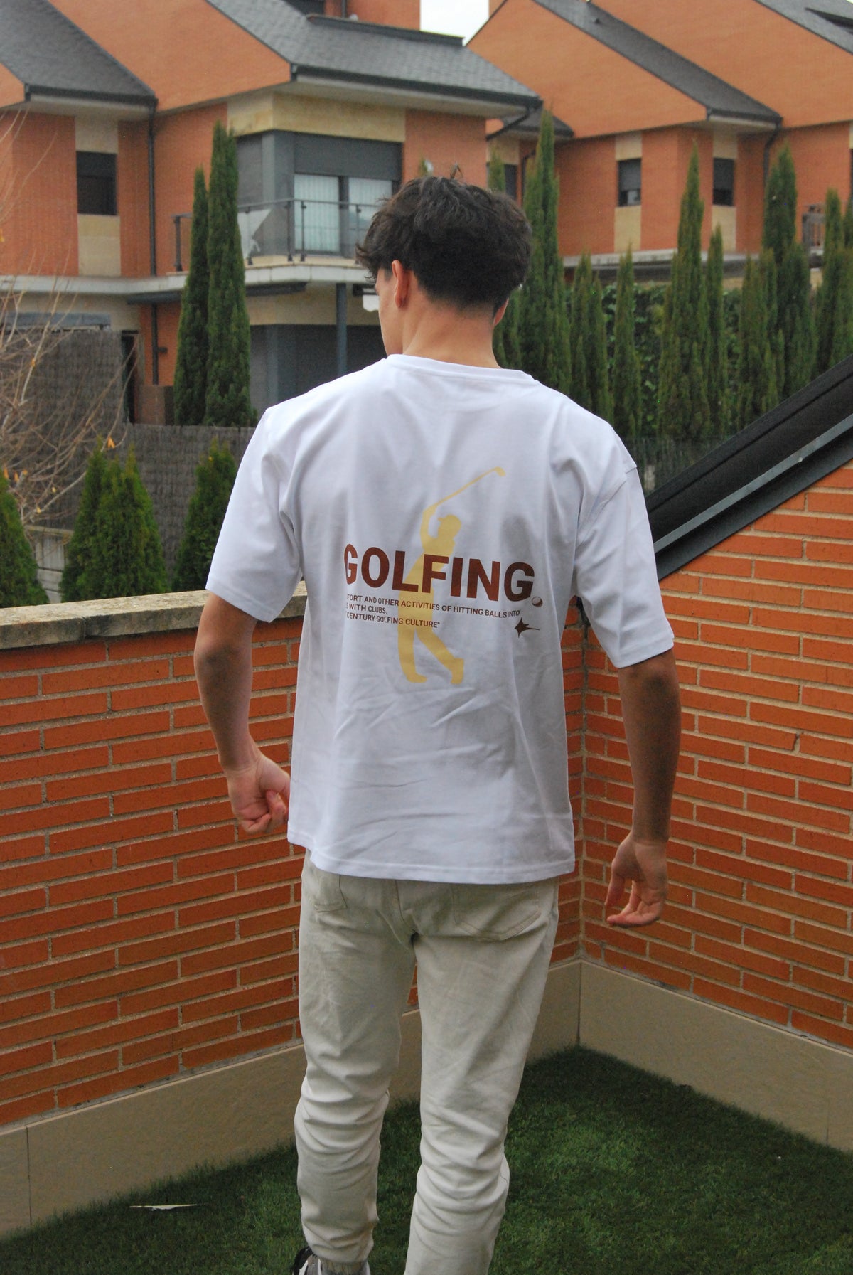 Goolfing Tee White